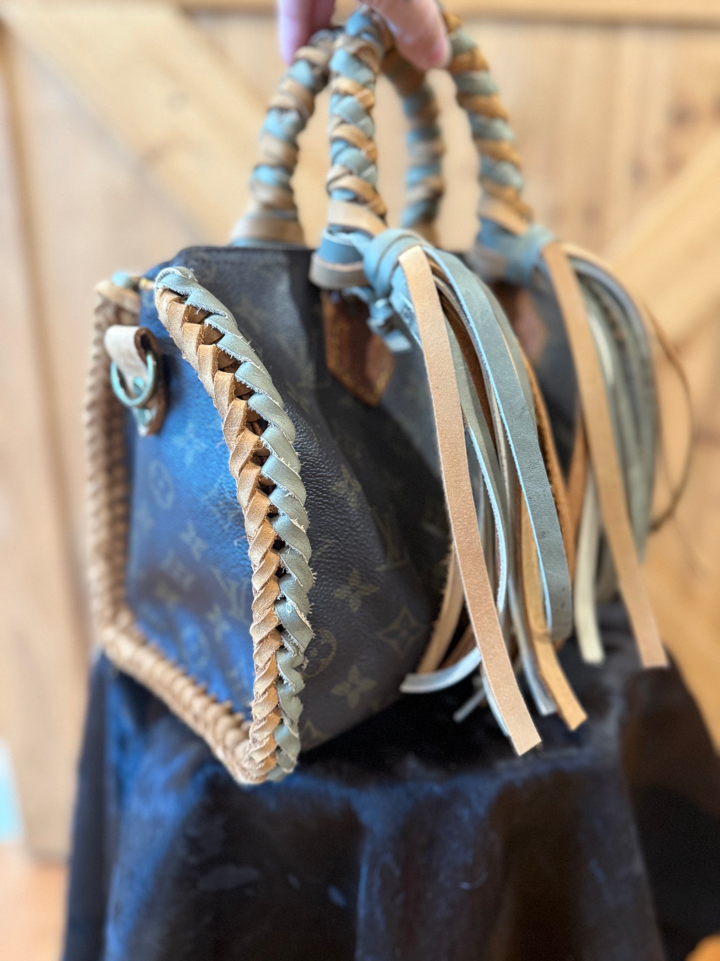 Custom “AVA” Speedy 25 for Frankie
