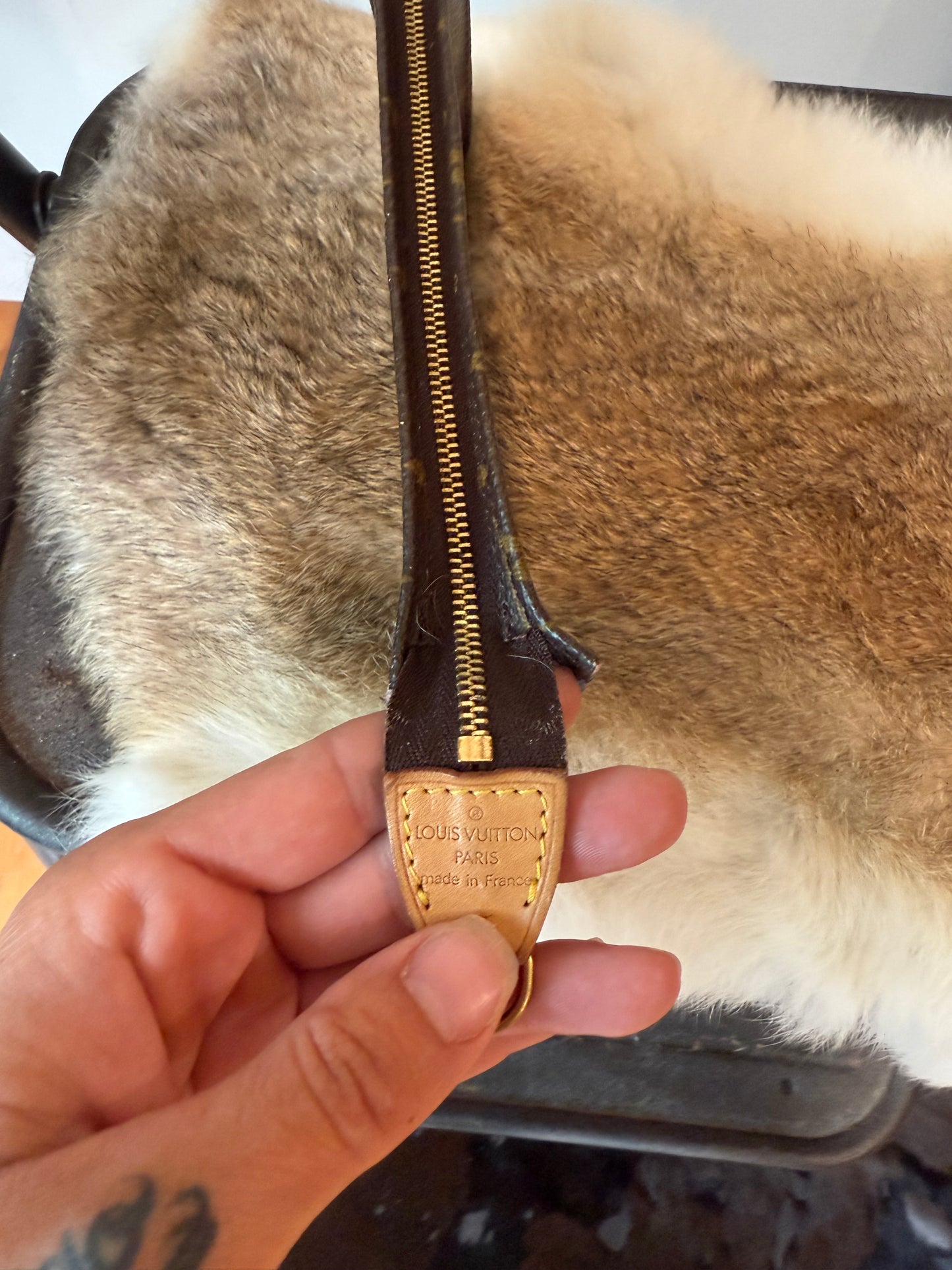 Bucket Pouch