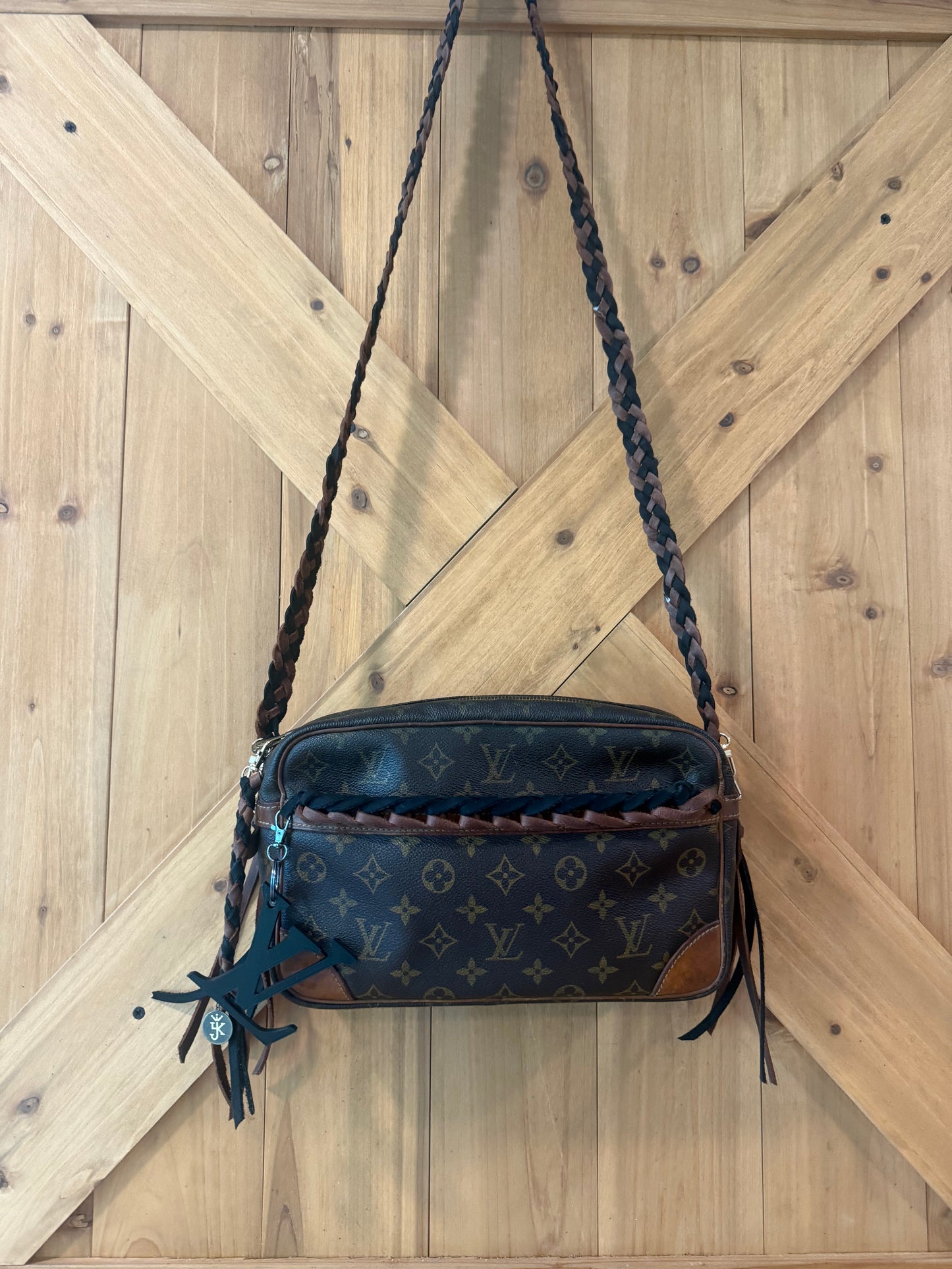 Custom Compiegne 28- Brandi