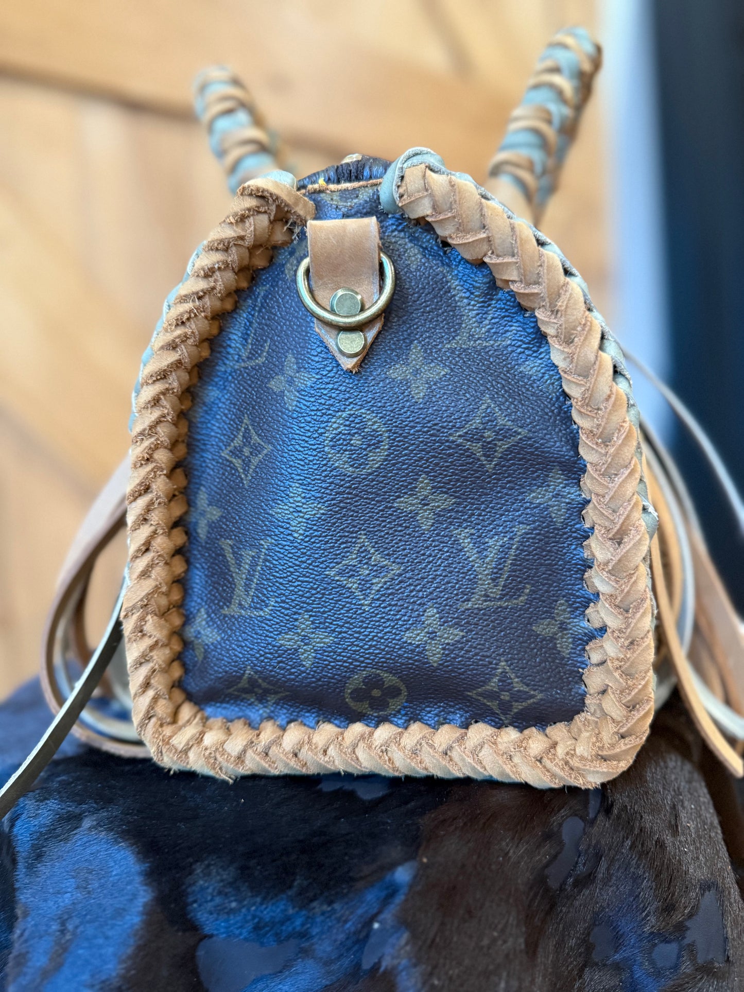 Custom “AVA” Speedy 25 for Frankie