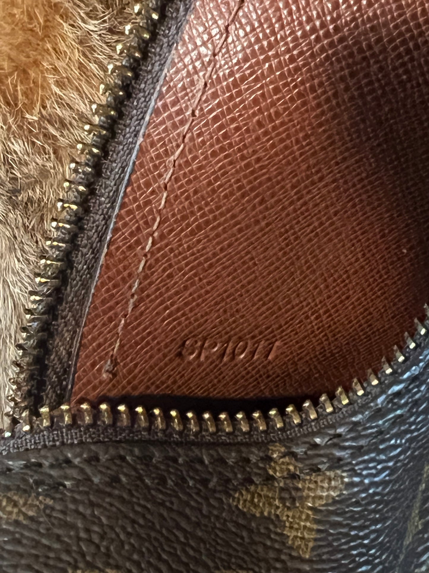 Vintage LV Papillion 30