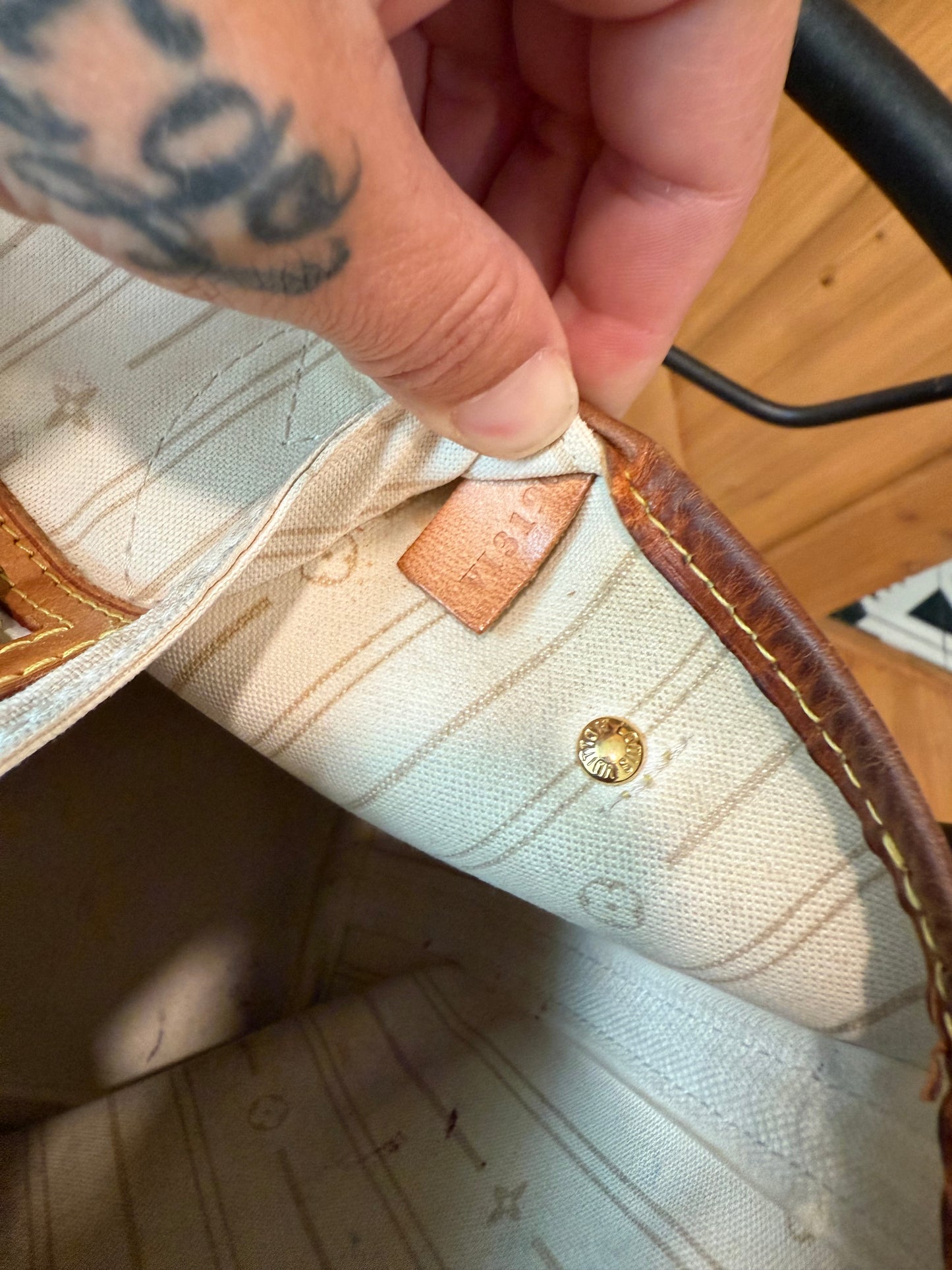 Damier Azur Neverfull PM