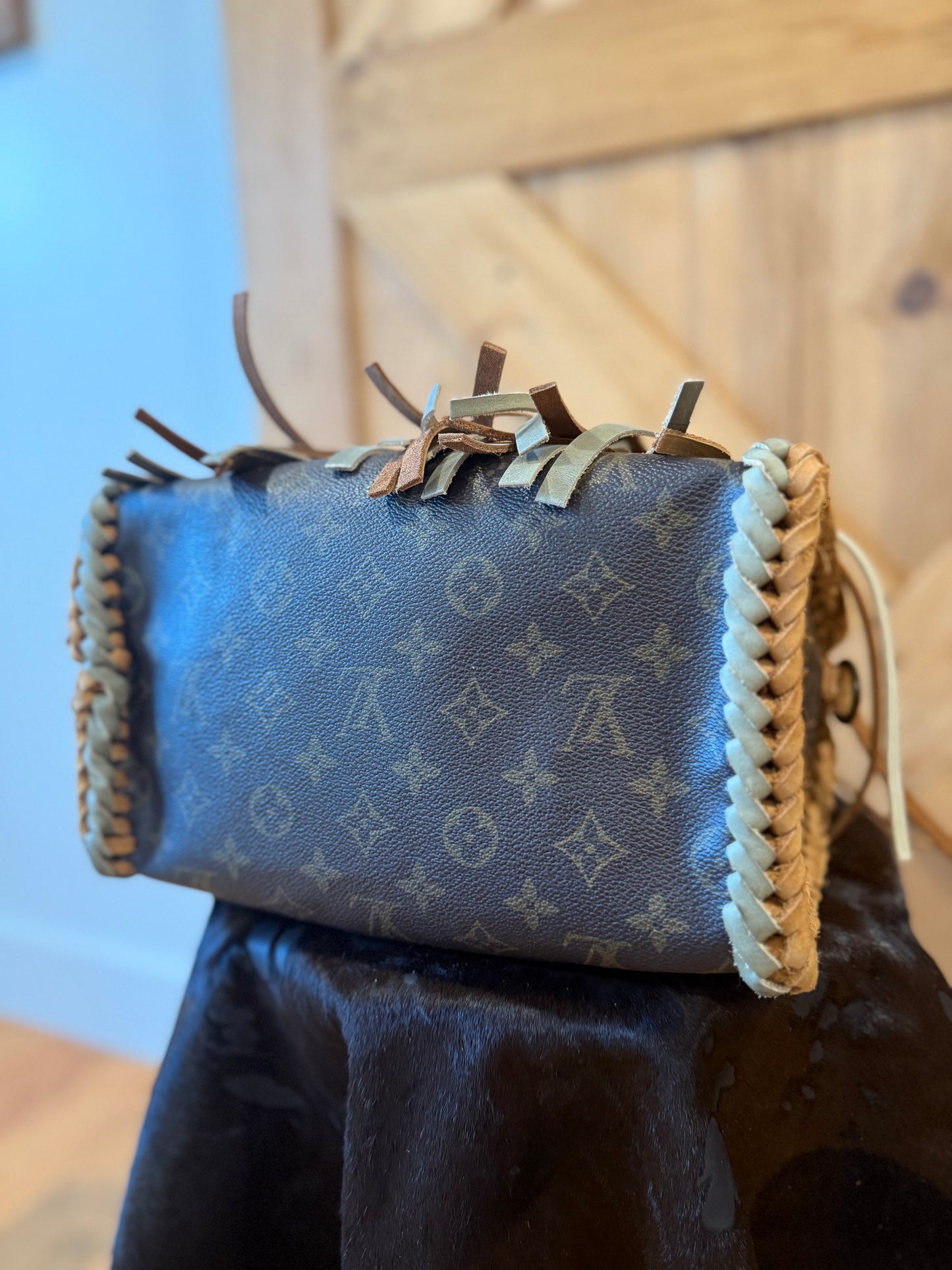 Custom “AVA” Speedy 25 for Frankie