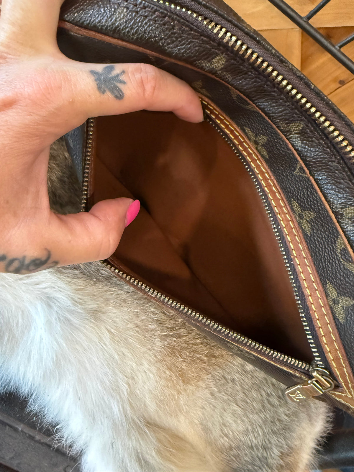 LV Vintage Marly Dragonne Wristlet