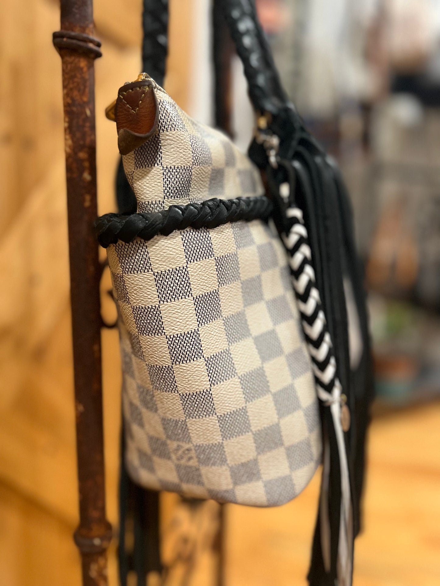 Damier Azur Totally