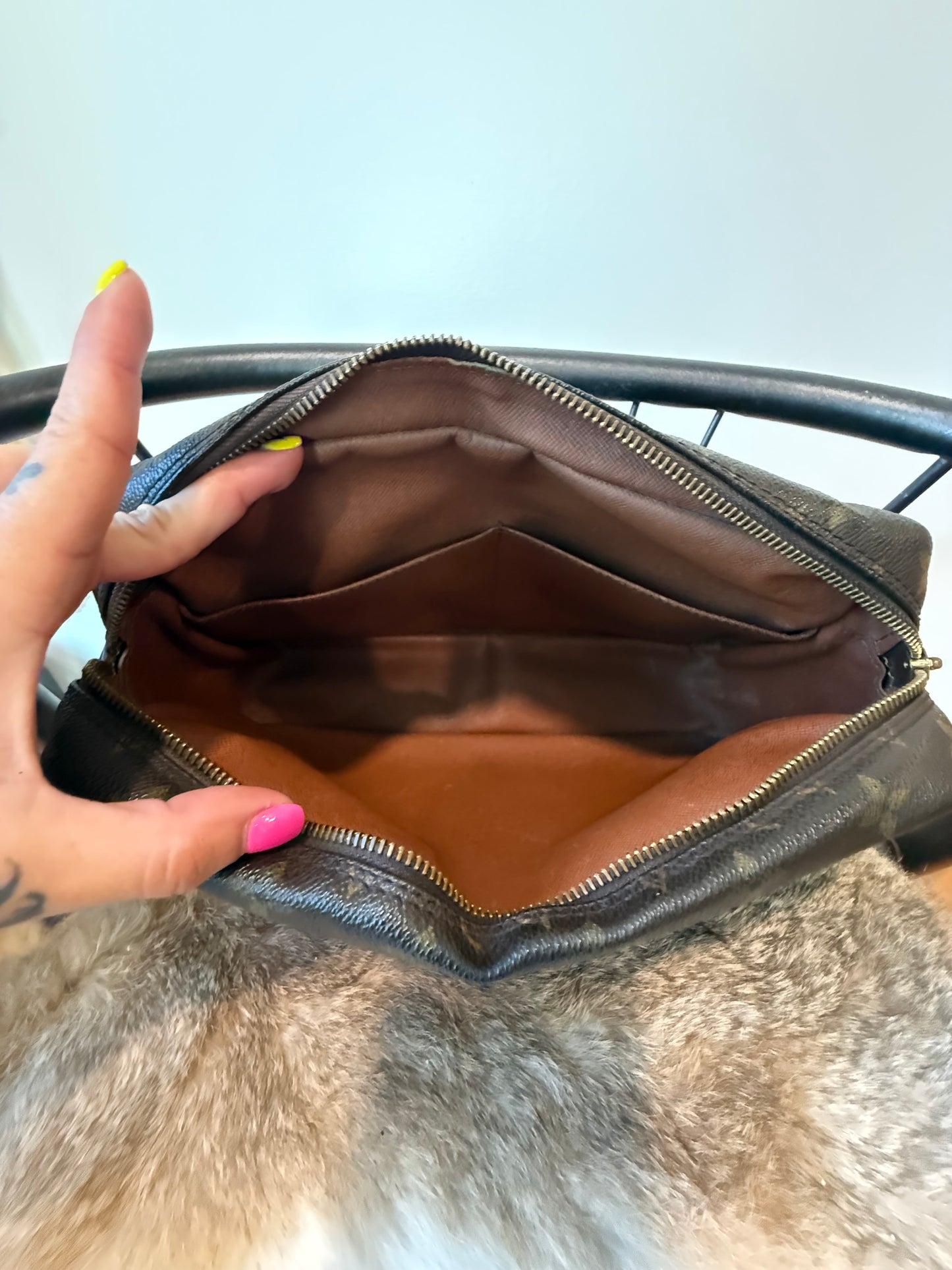 Louis Vuitton Monogram Compiegne 28 Clutch Bag