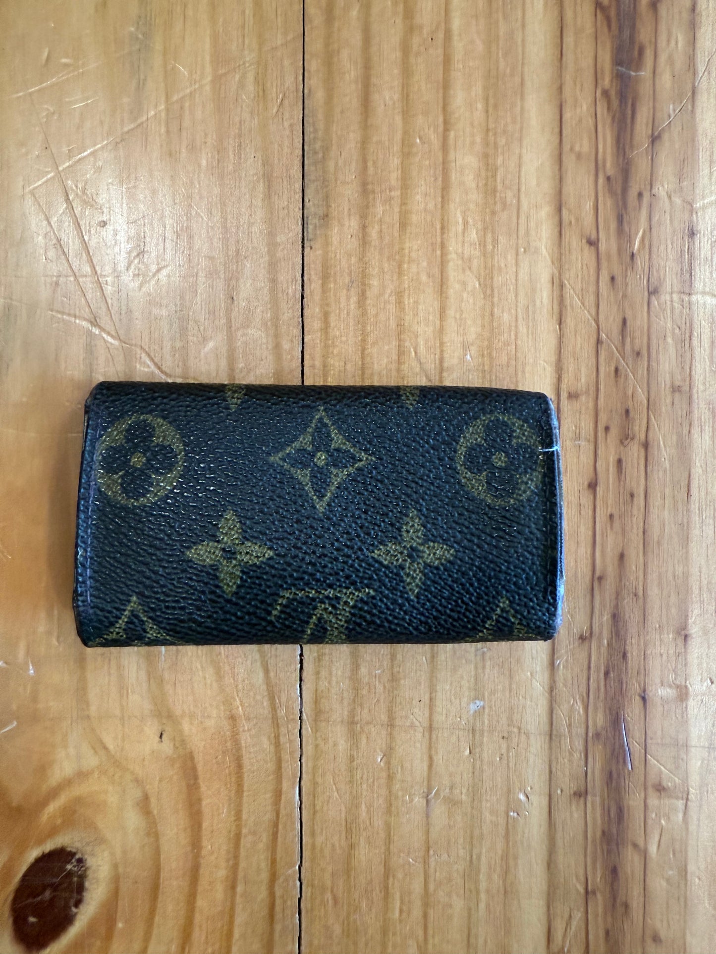 Small Monogram 4 key cles