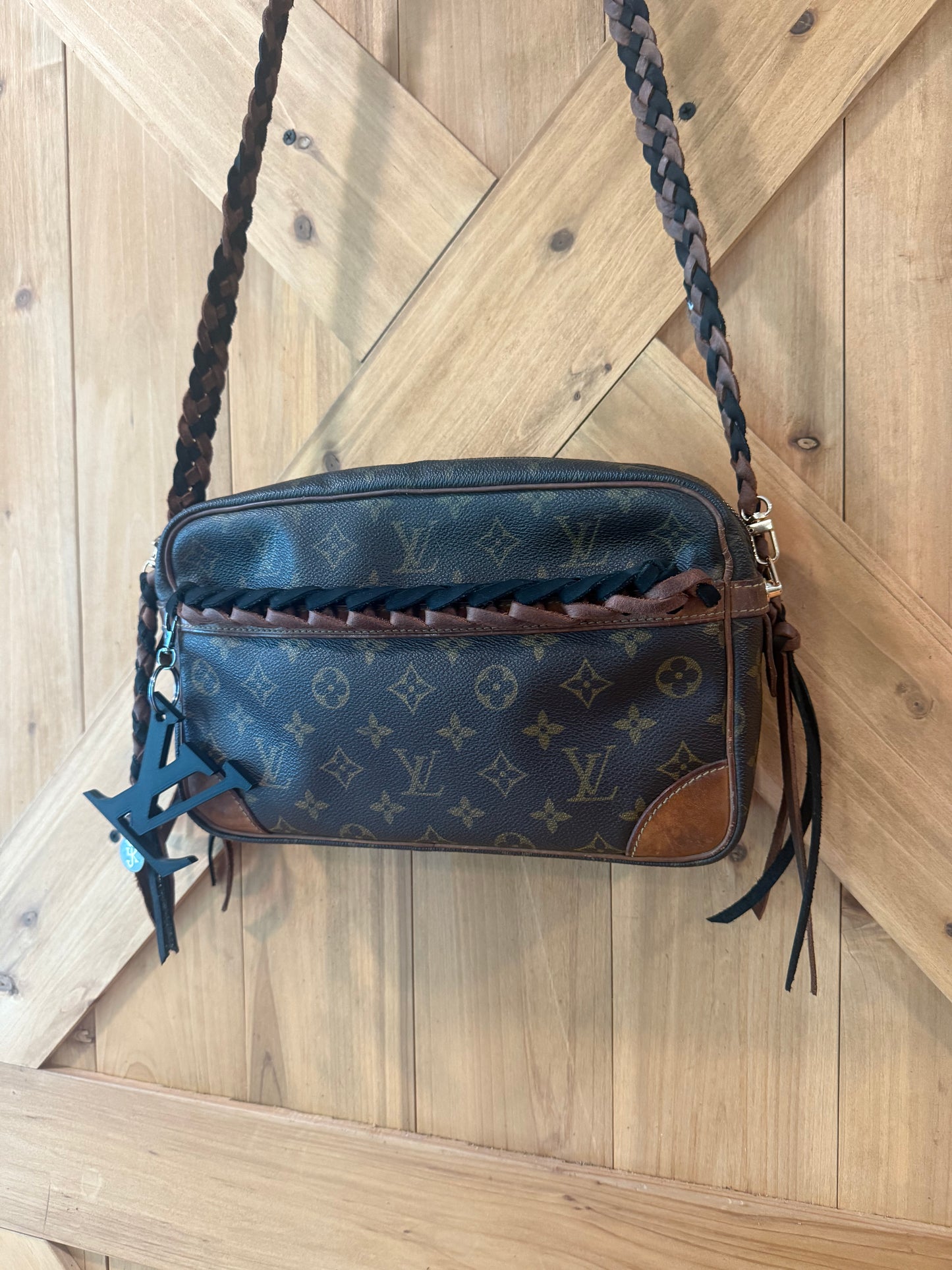 Custom Compiegne 28- Brandi