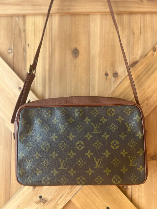 Late 70s LV Sac Bandouliere 30