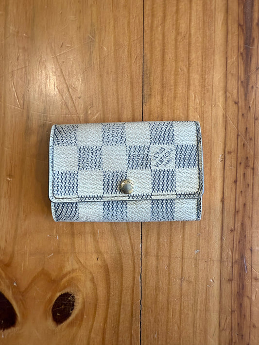 Large Damier Azur 6 key Cles