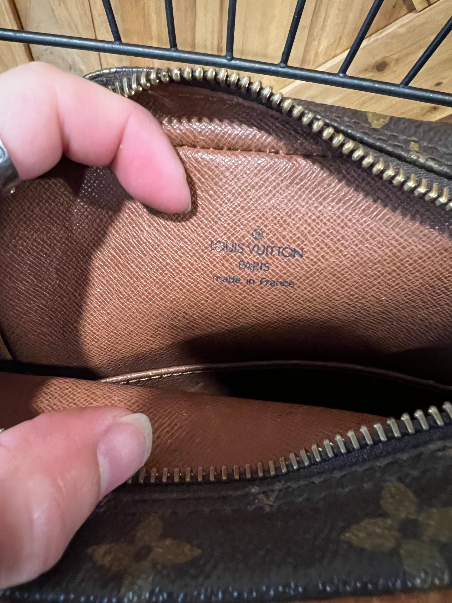 Vintage LV Amazon