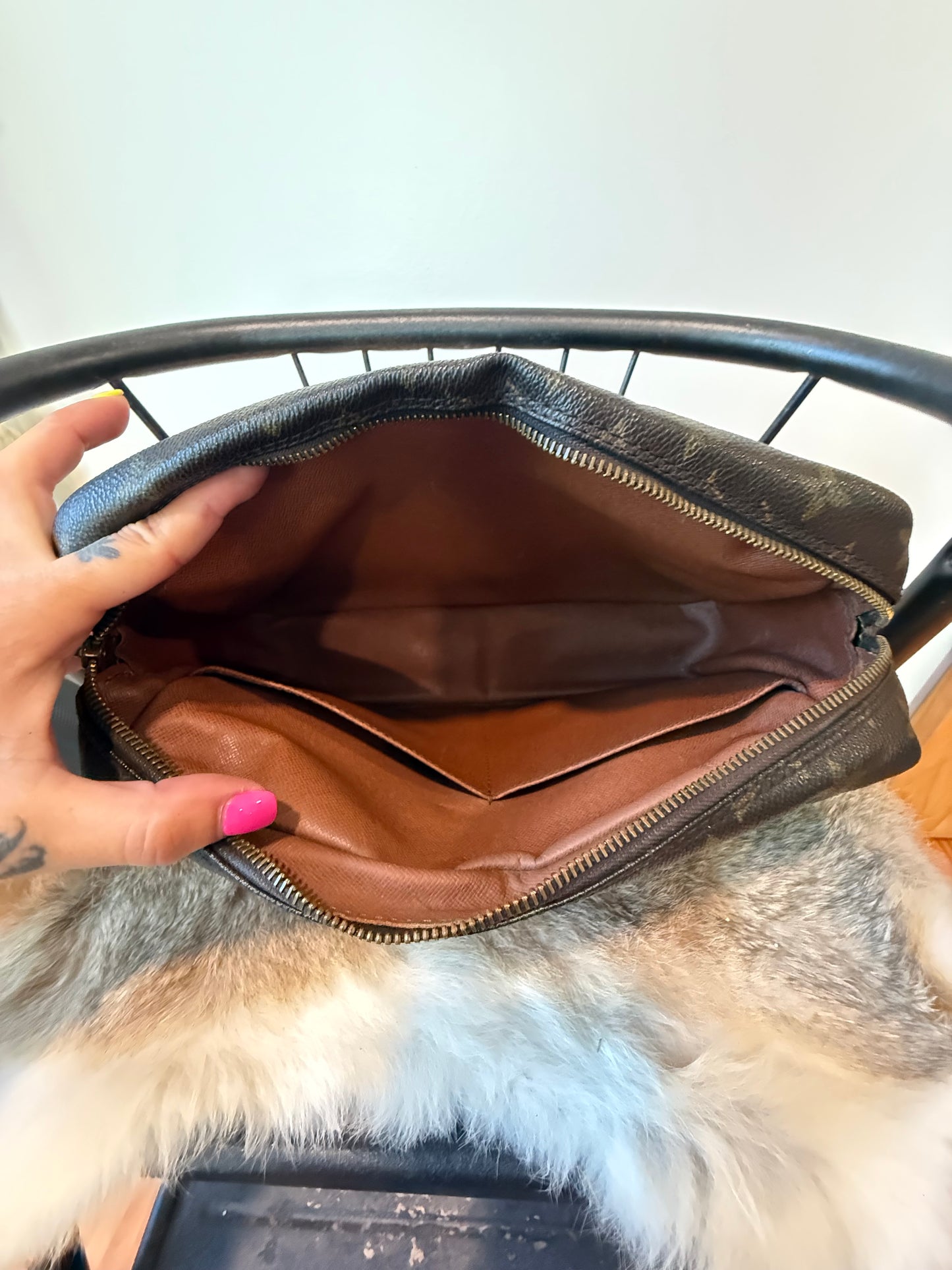 Louis Vuitton Monogram Compiegne 28 Clutch Bag