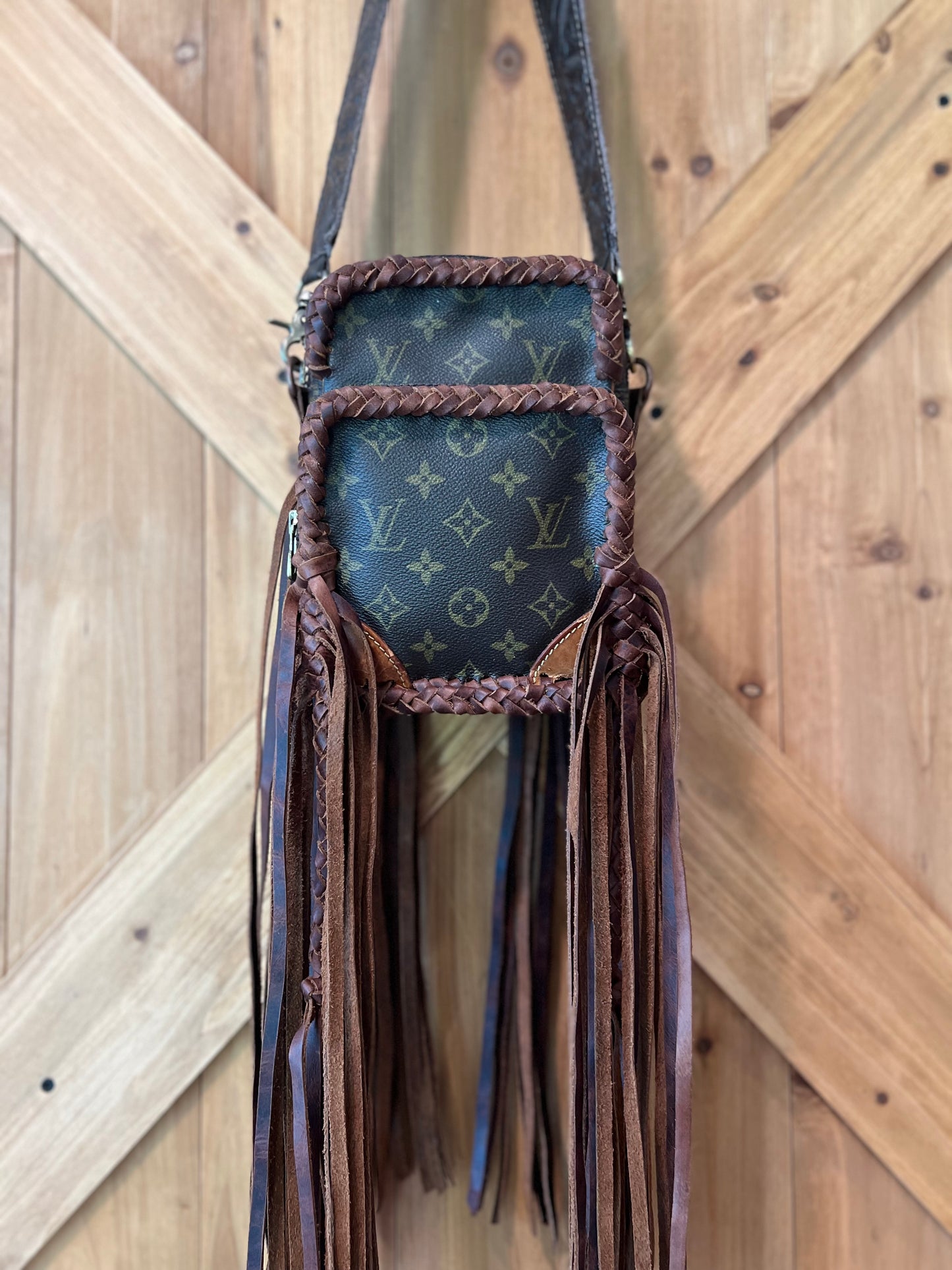 Amazon Crossbody