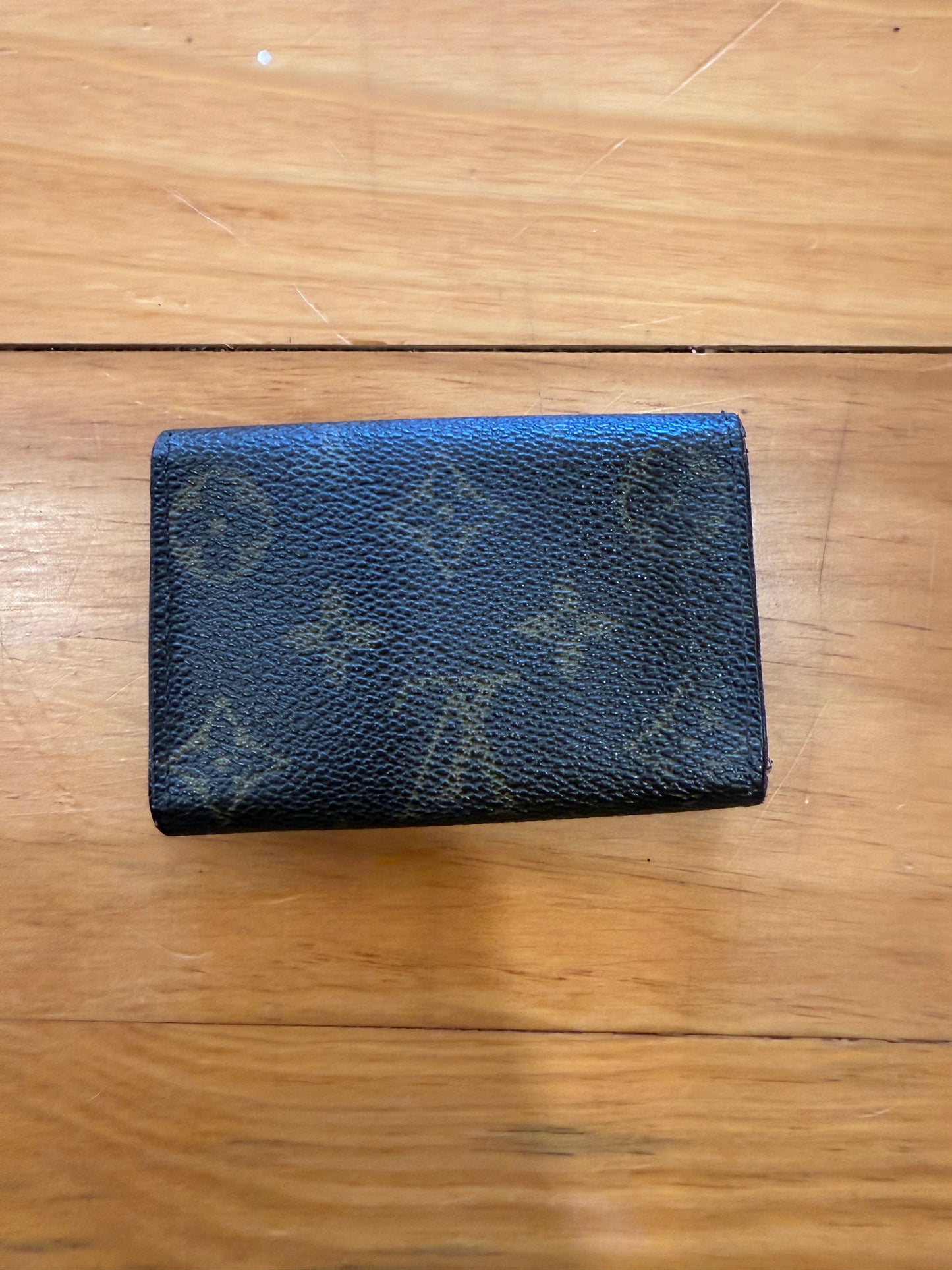 Large Monogram 6 key cles