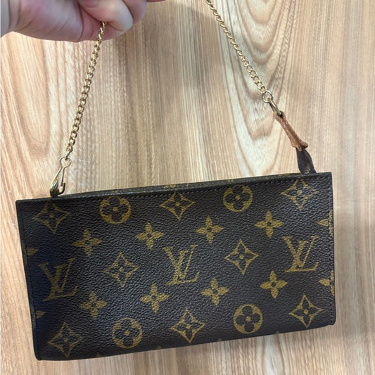 LV Bucket Pouch