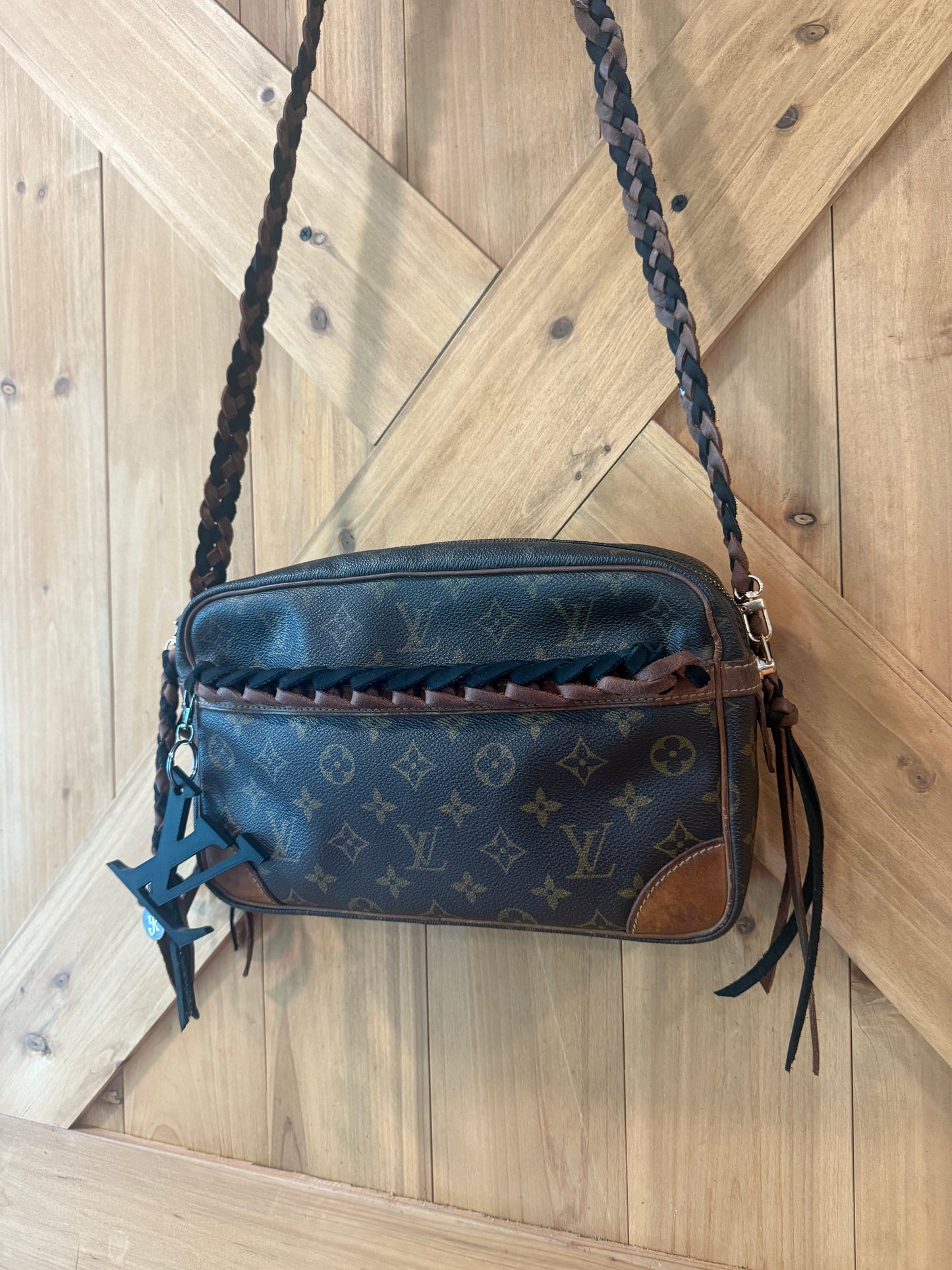 Custom Compiegne 28- Brandi