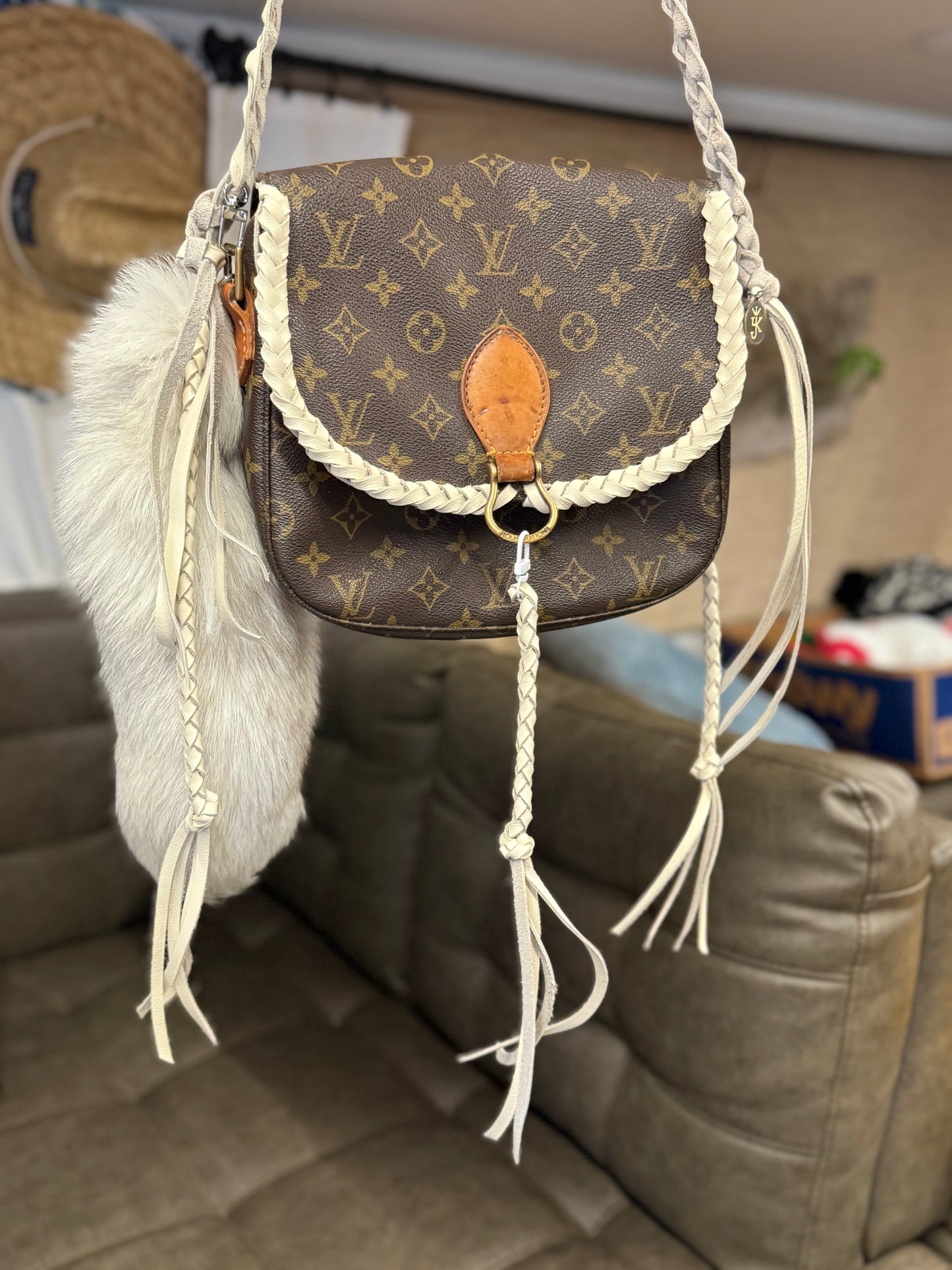 St. Cloud “Arctic Fox”