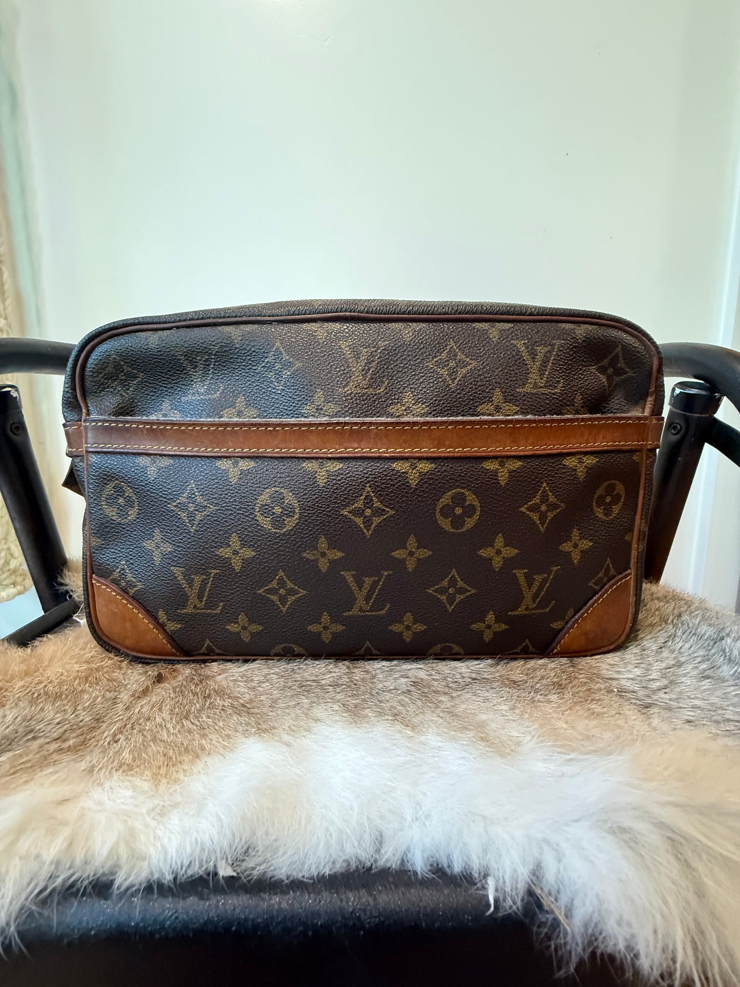 Louis Vuitton Monogram Compiegne 28 Clutch Bag