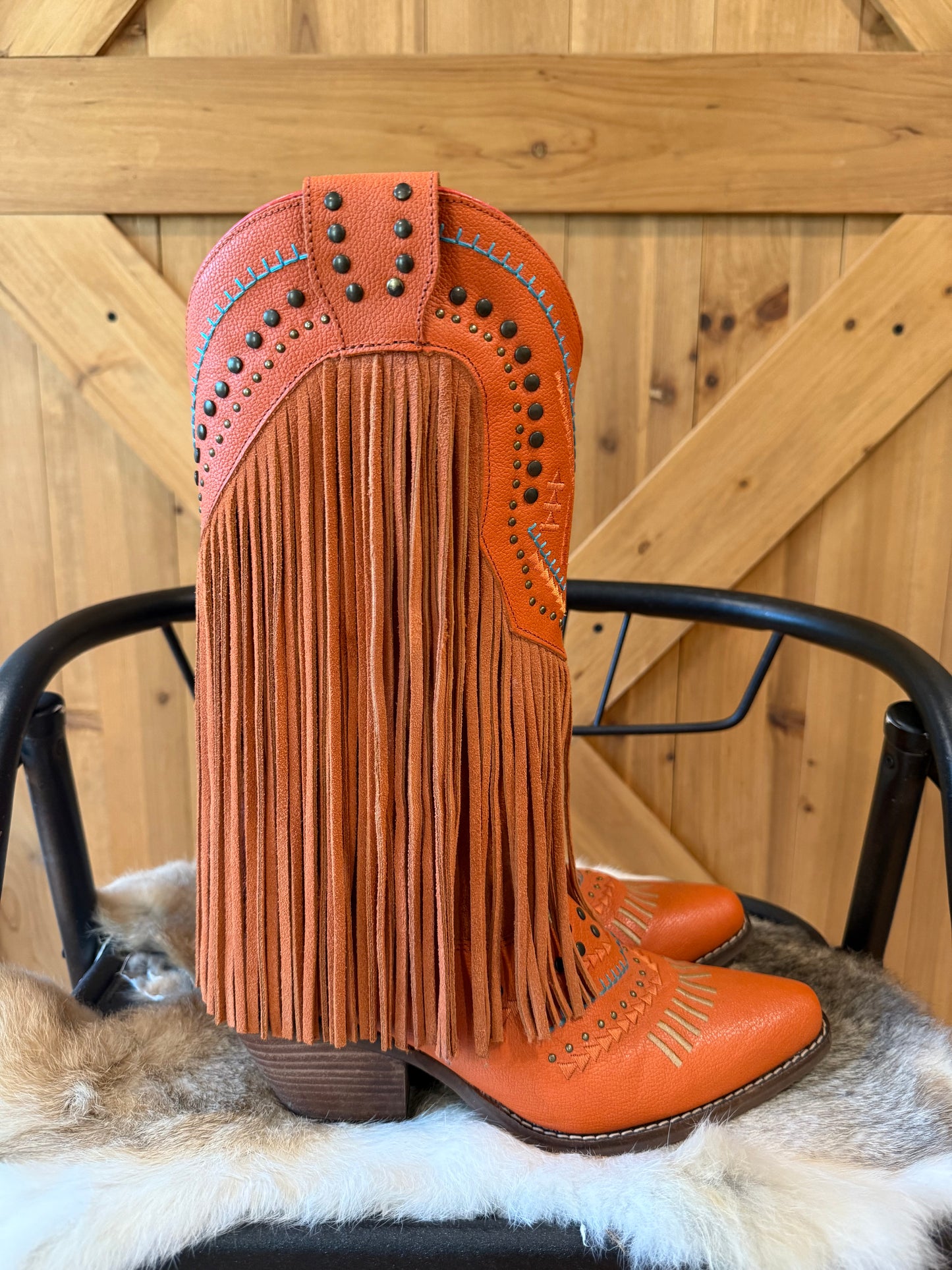 Fringe Dingo Boots
