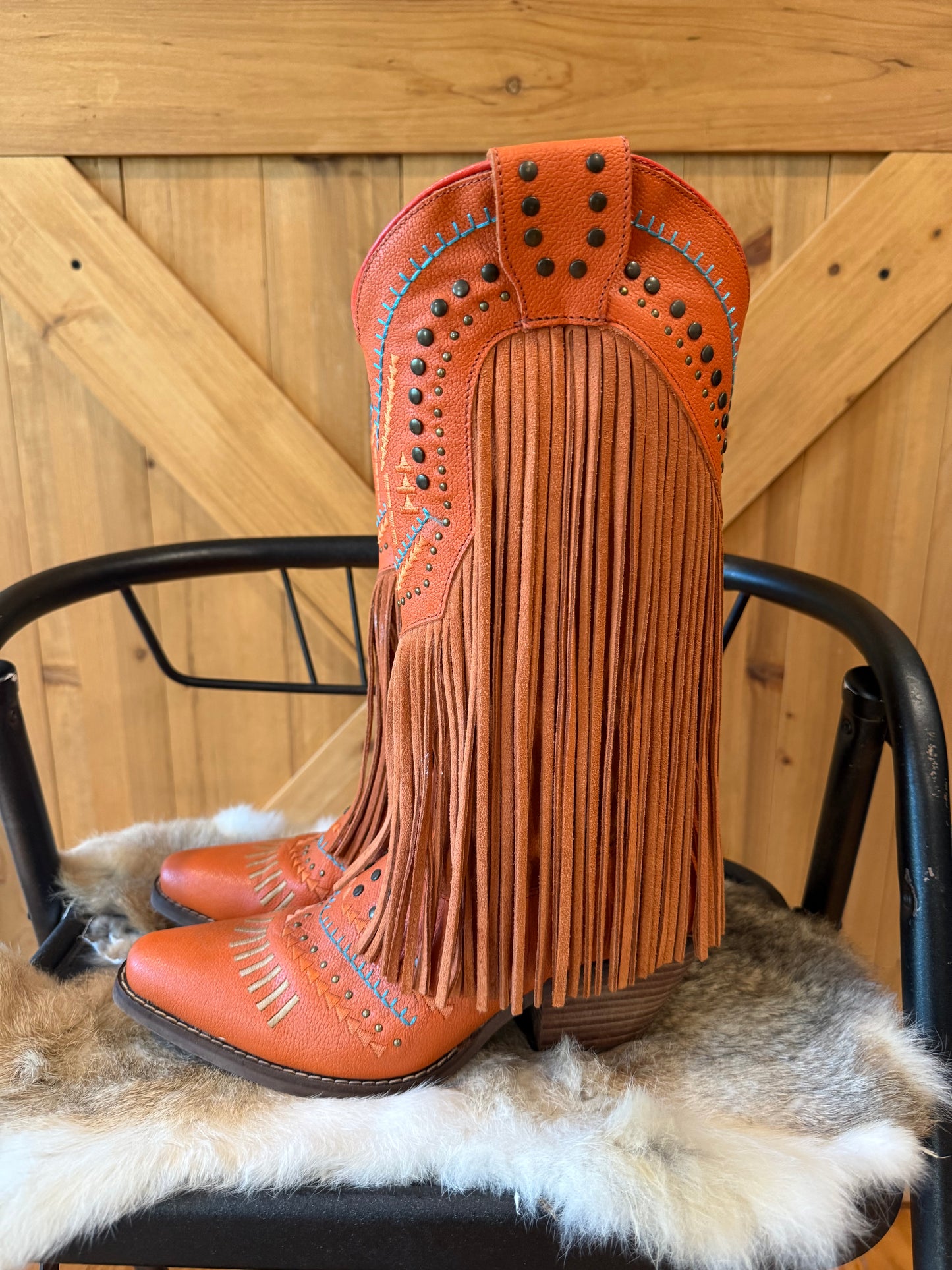 Fringe Dingo Boots